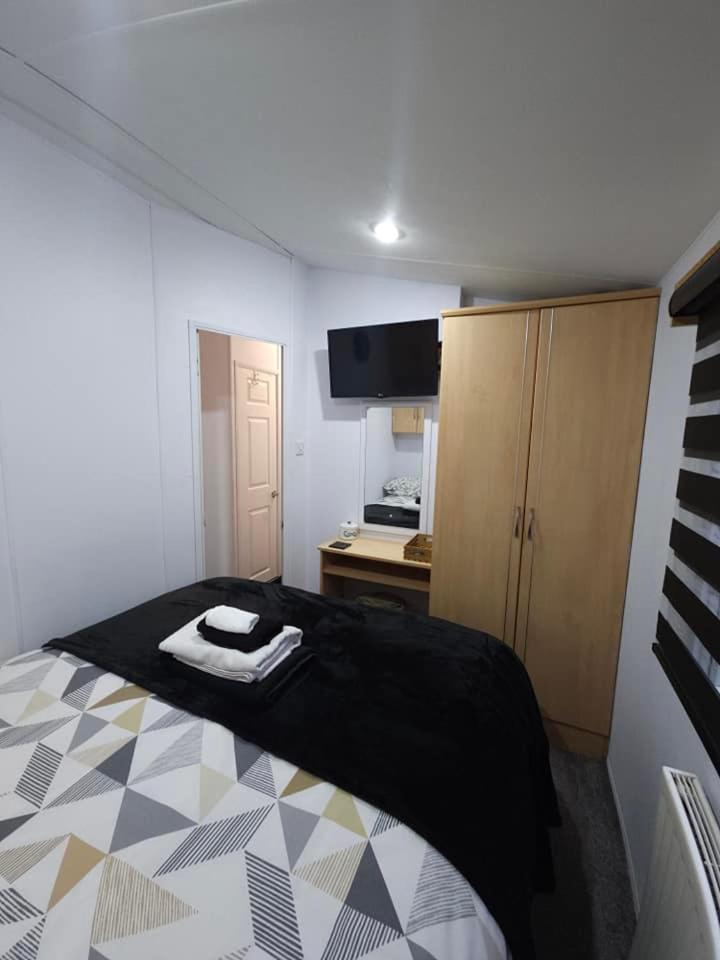 Tattershall Lakes Hot Tub Lodge Breaks 외부 사진